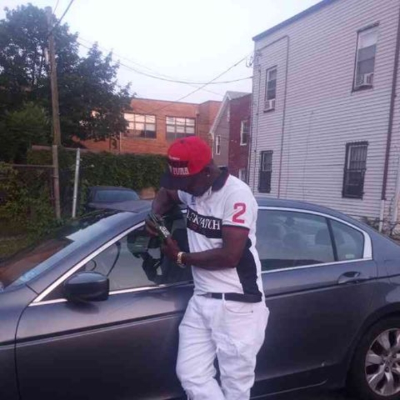 Meet your Posher, Leon - Picture 1 of 1